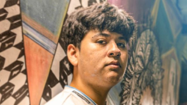 Meet Criizux, the Colombian superstar!