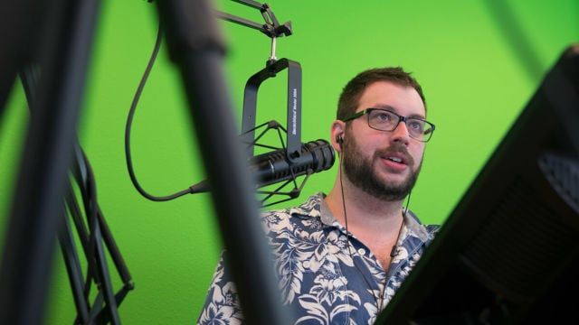 Destiny streaming star Gothalion makes major move to Mixer